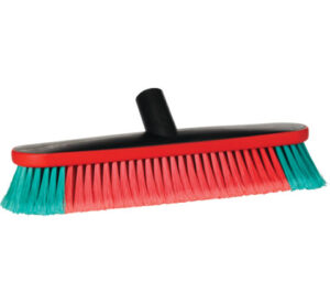Vikan Vehicle Brush, waterfed, 14.6", Soft/split